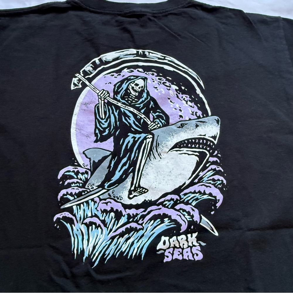 Black Short Sleeve Crew Neck Tee - Picture 5 of 5